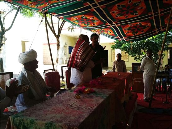 मस्तिष्क रासायनिक आत्मकेंद्रित के साथ लोगों में इसका काम नहीं करता है